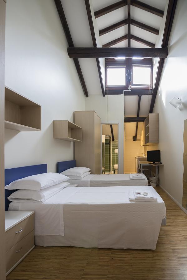 La Cordata Accommodation - San Vittore 49 Милано Екстериор снимка