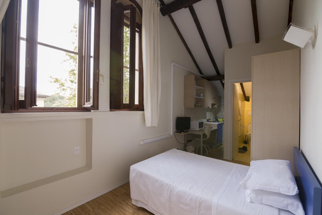 La Cordata Accommodation - San Vittore 49 Милано Екстериор снимка