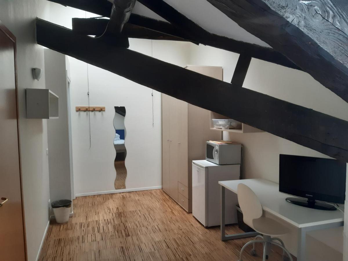La Cordata Accommodation - San Vittore 49 Милано Екстериор снимка