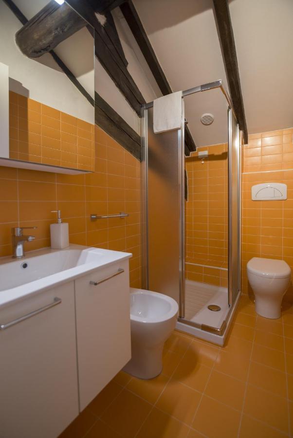 La Cordata Accommodation - San Vittore 49 Милано Екстериор снимка